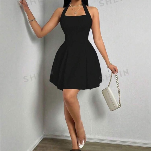 Women's Halter Neck Backless A Line Dress Medium New Without Tag - Picture 2 of 5